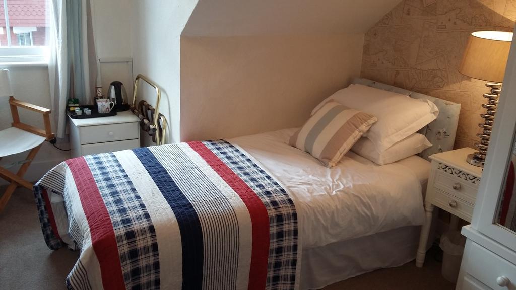 Cambridge House Guest House WTA-toernooi van WTA-toernooi van Eastbourne Kamer foto