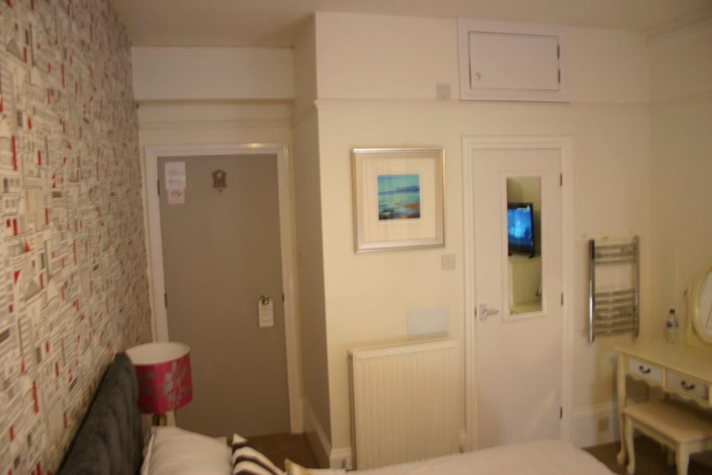 Cambridge House Guest House WTA-toernooi van WTA-toernooi van Eastbourne Kamer foto