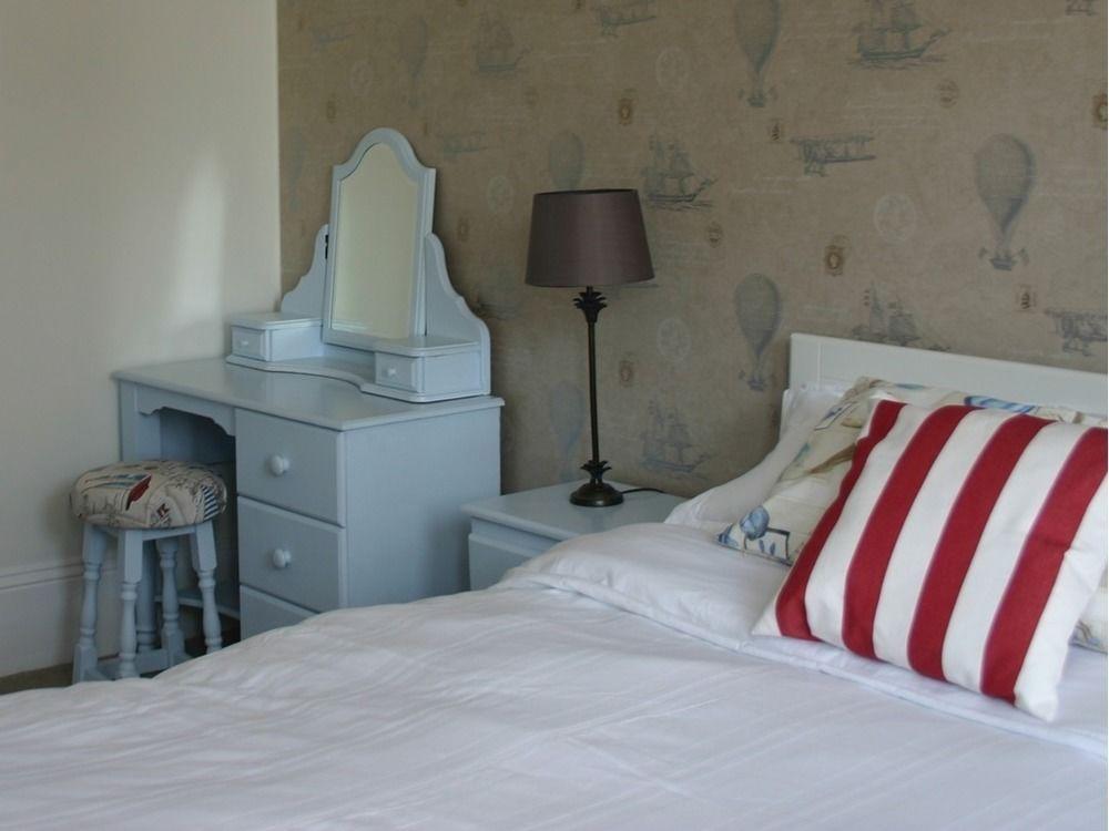Cambridge House Guest House WTA-toernooi van WTA-toernooi van Eastbourne Buitenkant foto