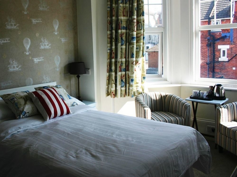 Cambridge House Guest House WTA-toernooi van WTA-toernooi van Eastbourne Buitenkant foto