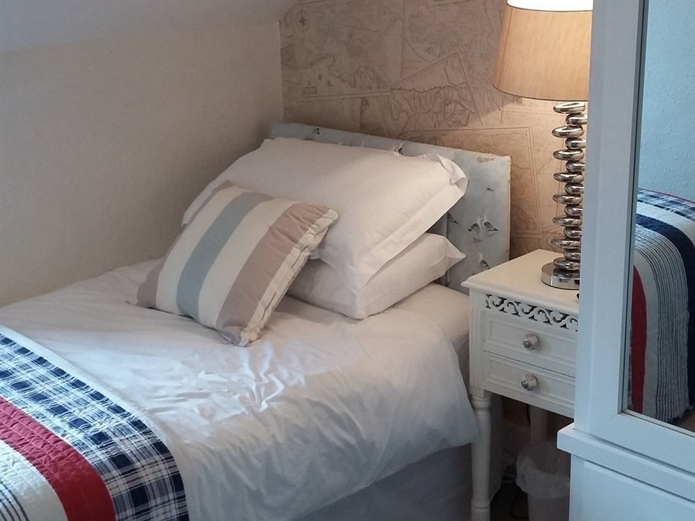 Cambridge House Guest House WTA-toernooi van WTA-toernooi van Eastbourne Buitenkant foto